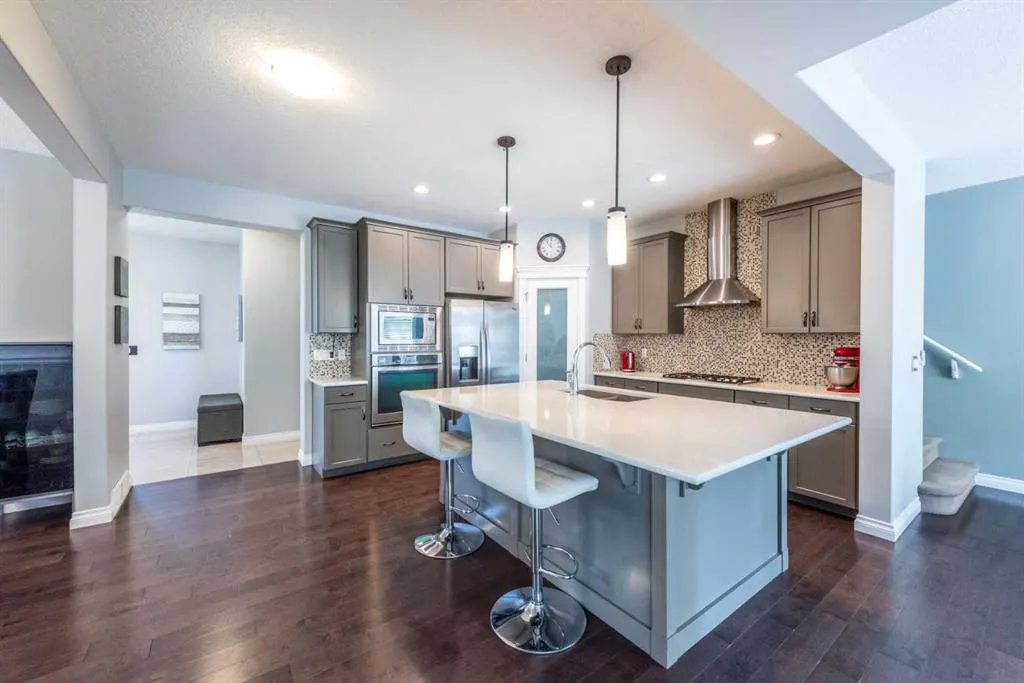 67 Auburn Sound Manor SE