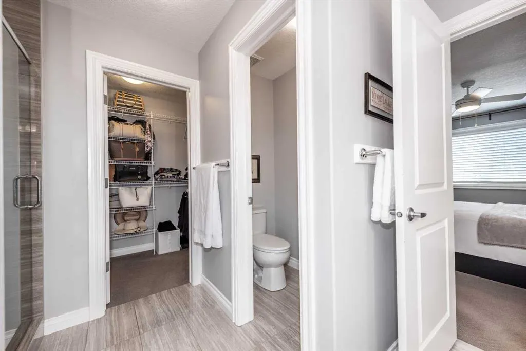 67 Auburn Sound Manor SE