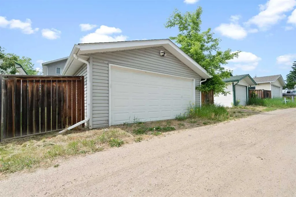 44 Country Ridge Close