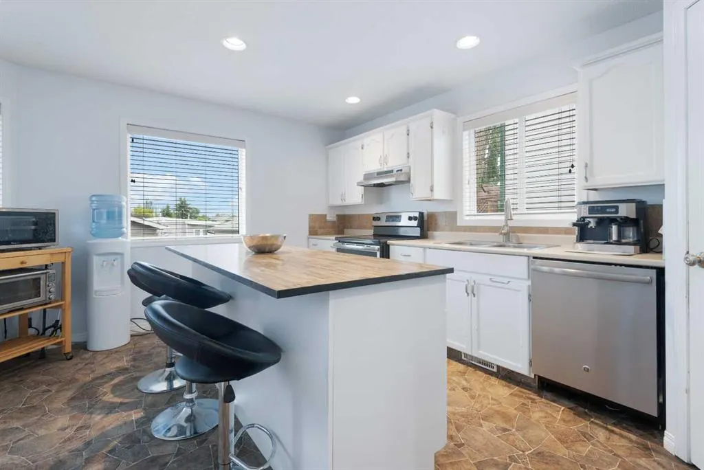 44 Country Ridge Close