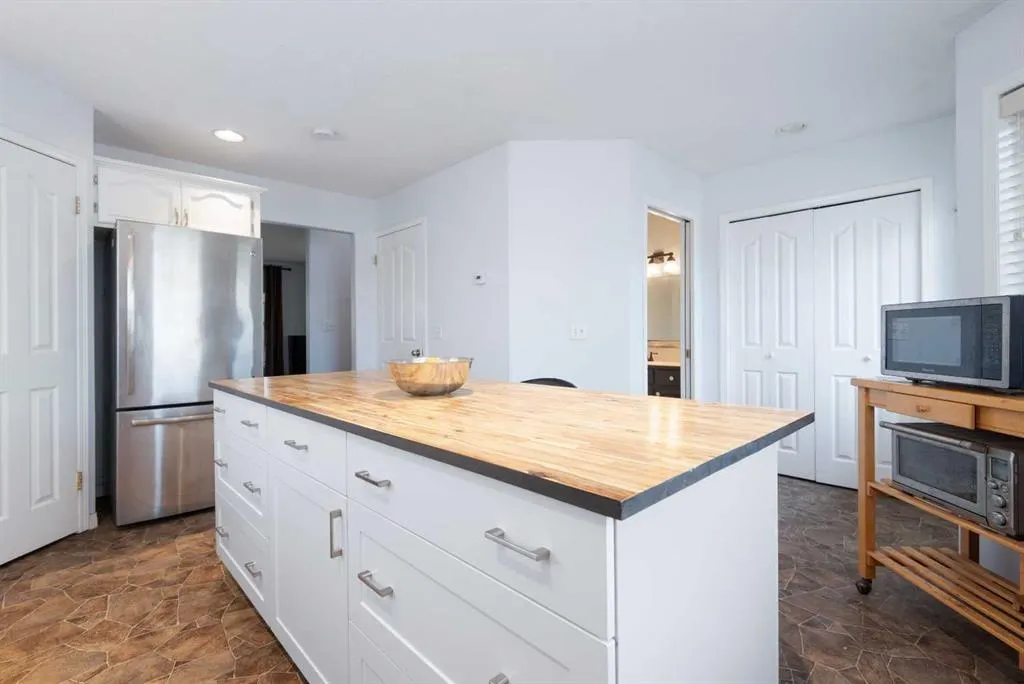 44 Country Ridge Close