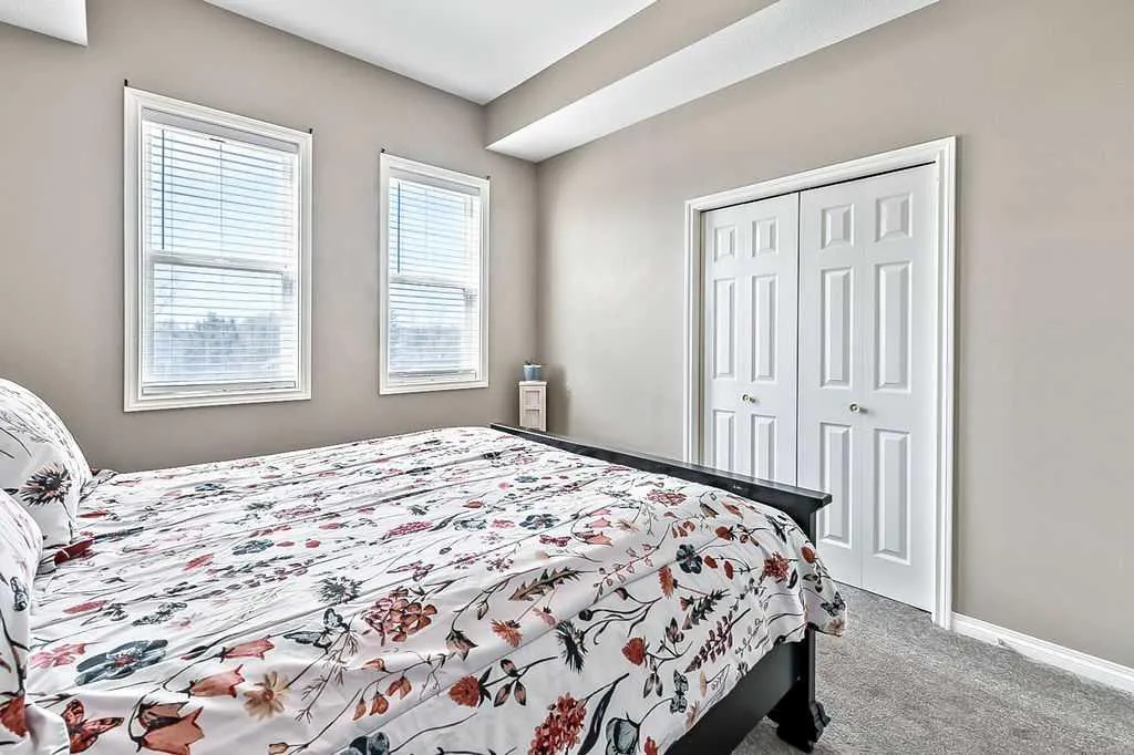 144 Crescent Road, #205
