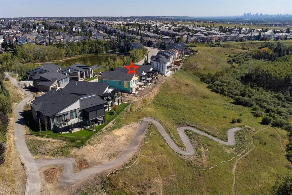 27 Royal Birch Cove NW