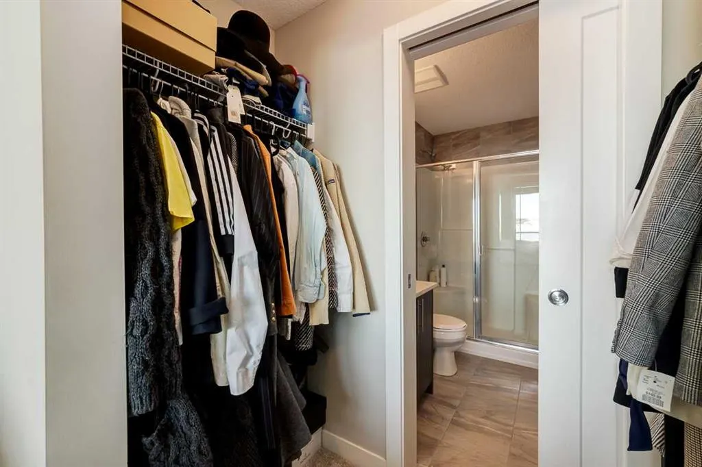 300 Auburn Meadows Manor SE, #309