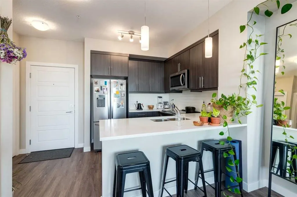 300 Auburn Meadows Manor SE, #309