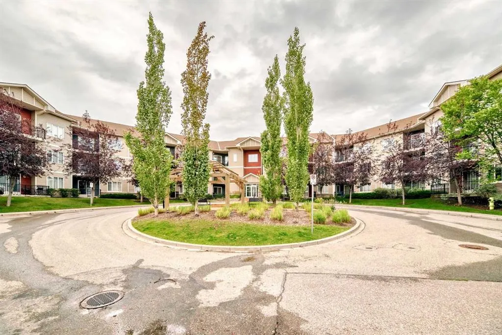 1540 Sherwood Boulevard NW, #1108