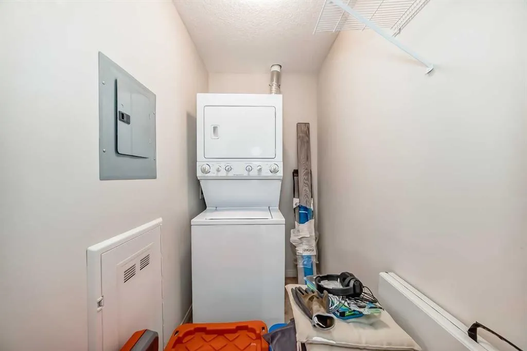 1540 Sherwood Boulevard NW, #1108