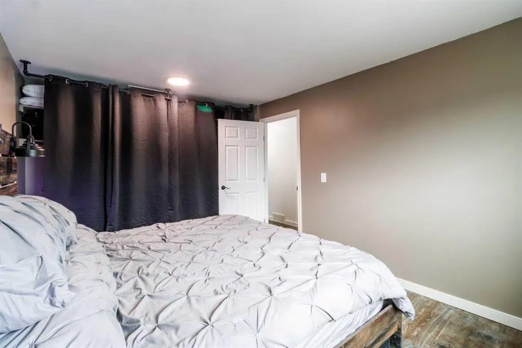 92 Erin Woods Drive SE