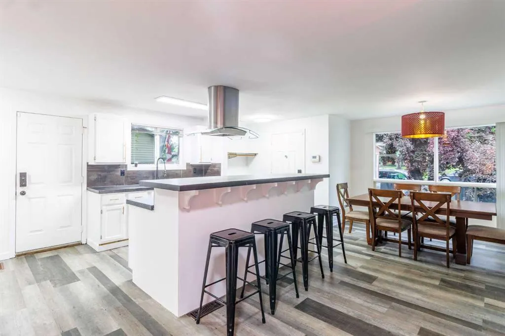 92 Erin Woods Drive SE