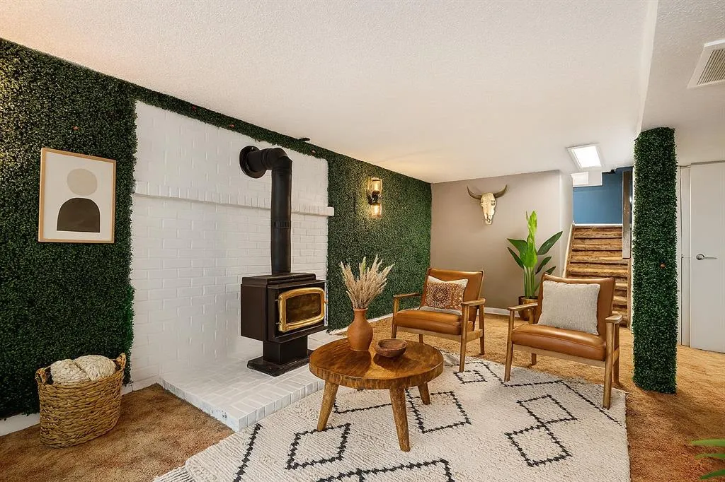 92 Erin Woods Drive SE