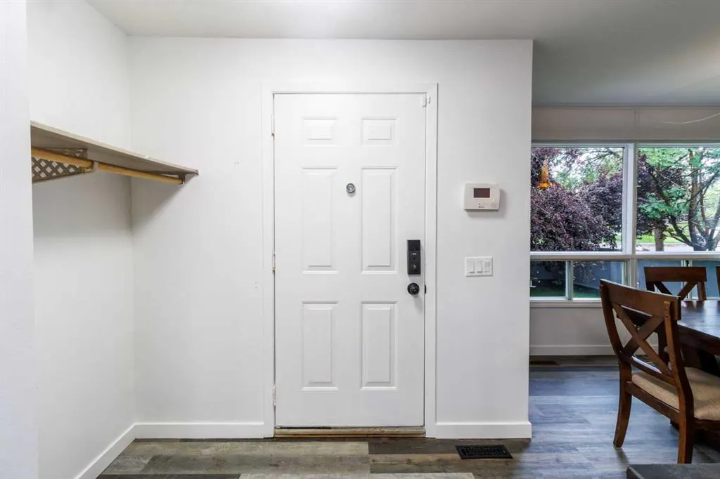92 Erin Woods Drive SE