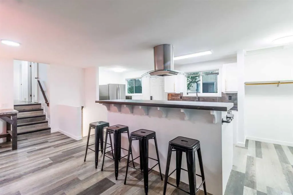 92 Erin Woods Drive SE