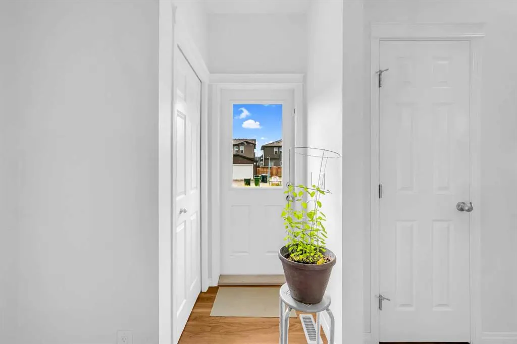 35 Savanna Parade NE