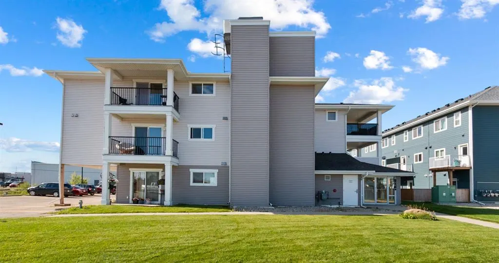 1021 Ross Street, #304