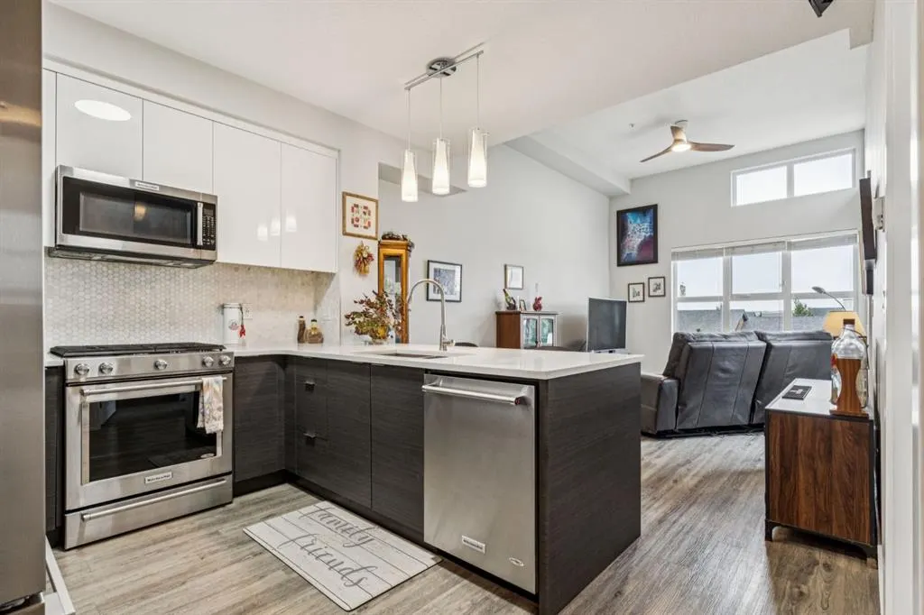 95 Burma Star Road SW, #1402