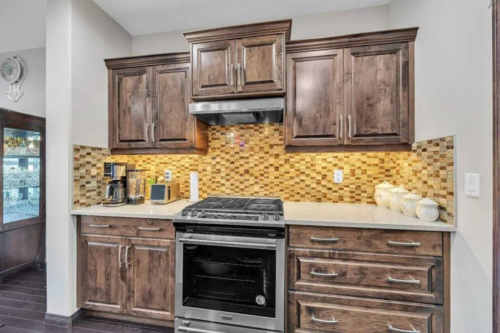 233 Aspenmere Circle
