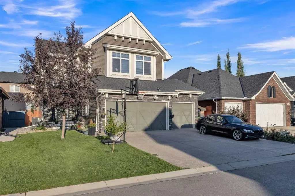 233 Aspenmere Circle
