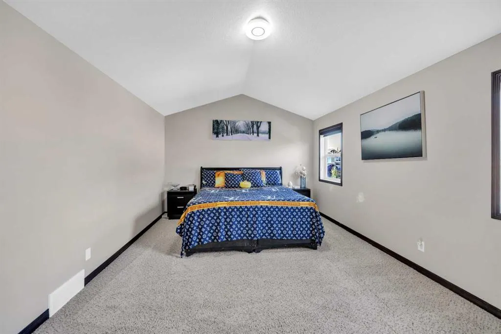 233 Aspenmere Circle
