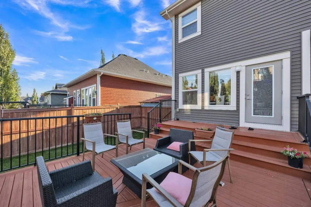 233 Aspenmere Circle