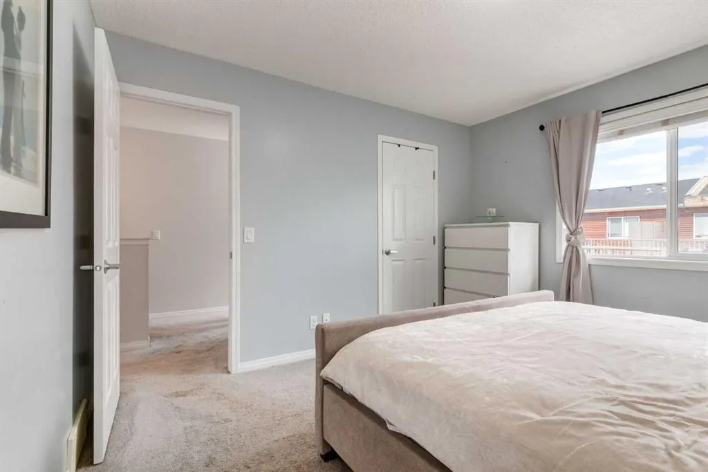 14 Windford Crescent SW