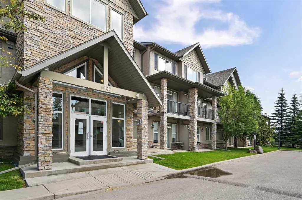 211 Aspen Stone Boulevard SW, #1212