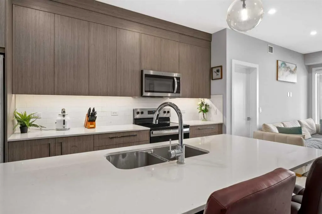 60 Skyview Ranch Road NE, #3221