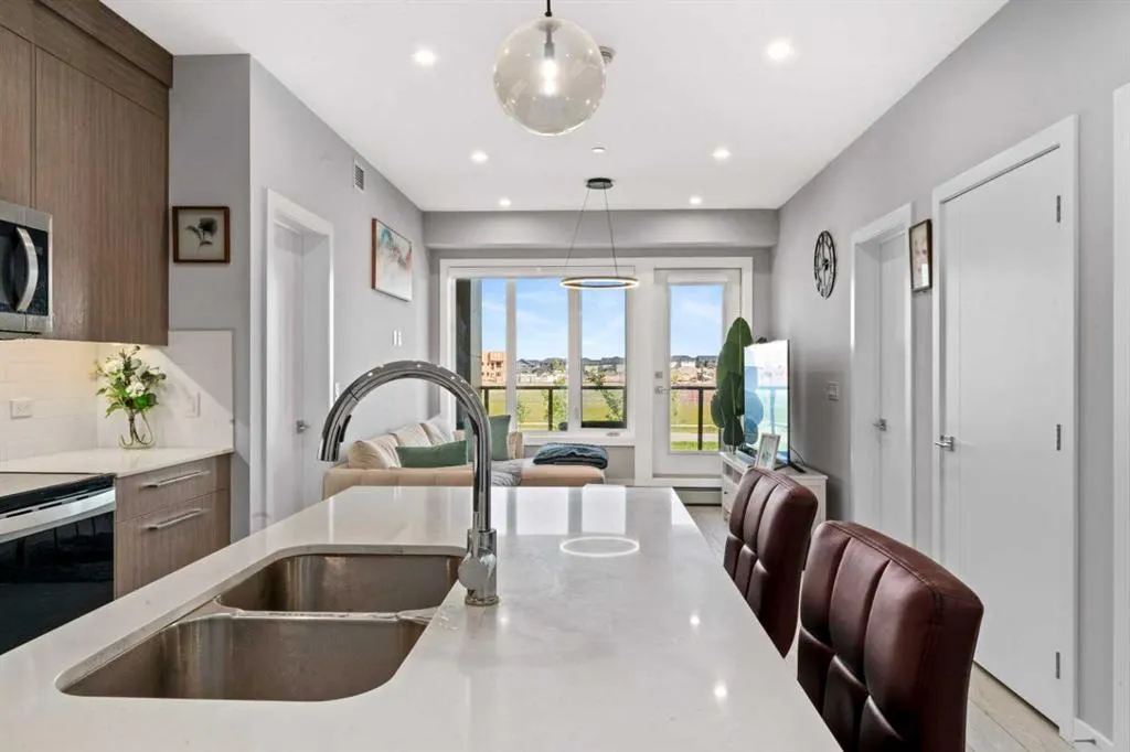 60 Skyview Ranch Road NE, #3221