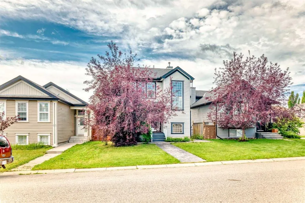 69 Everglen Way SW