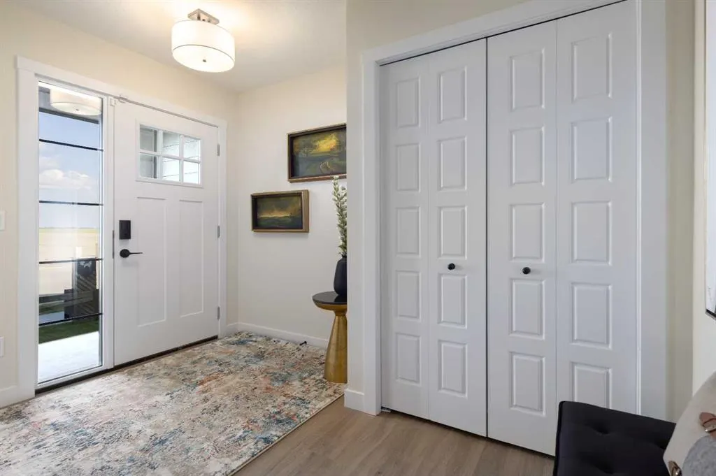 73 Wild Rose Way SE