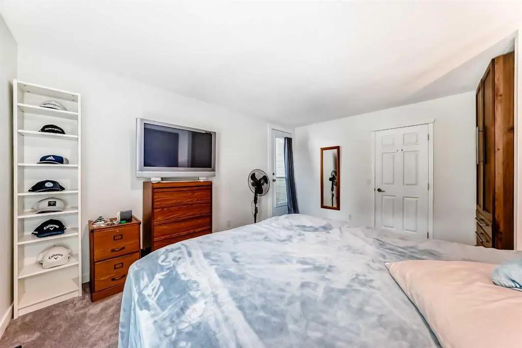 13104 Elbow Drive SW, #704