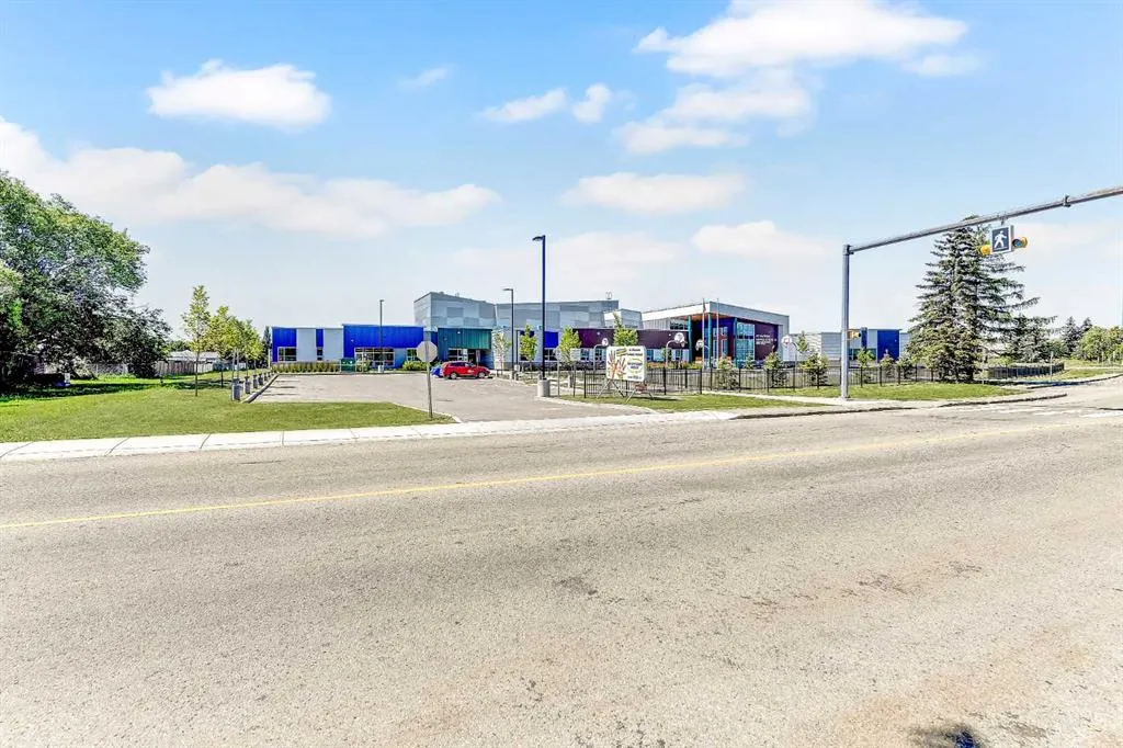 7201 Poplar Drive, #1111