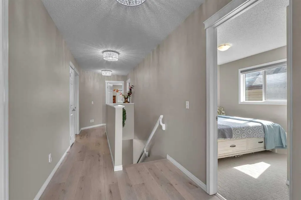 138 Saddlecrest Park NE