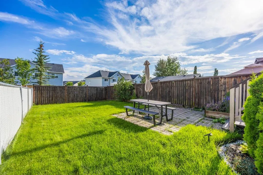 55 Covemeadow Close NE