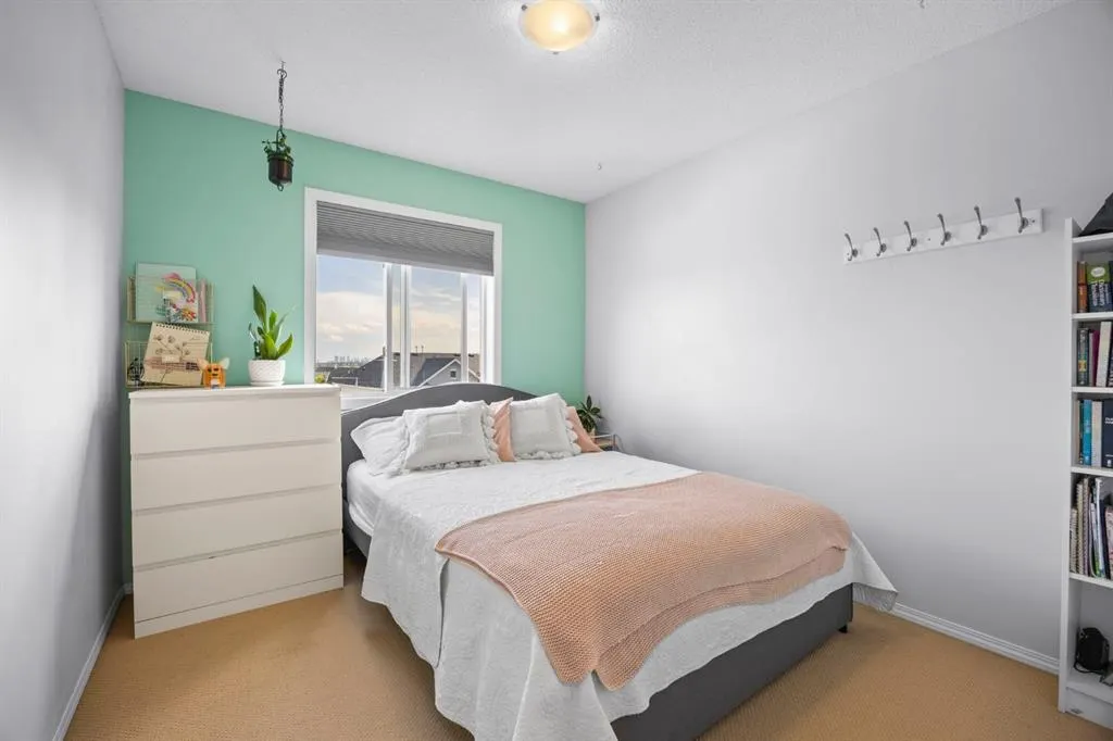 55 Covemeadow Close NE