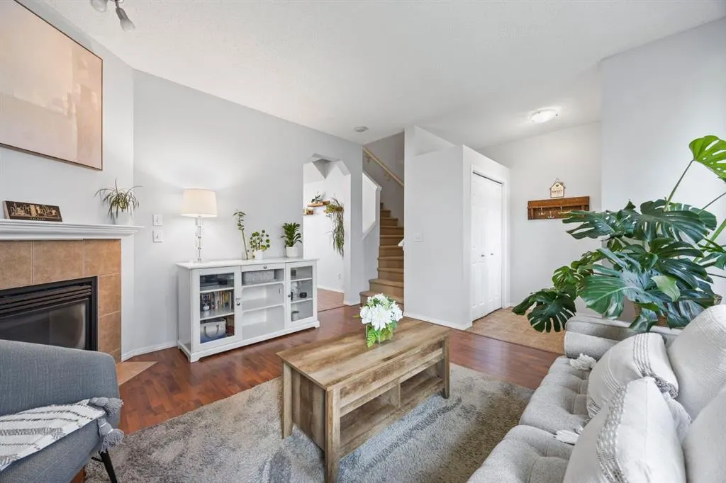 55 Covemeadow Close NE