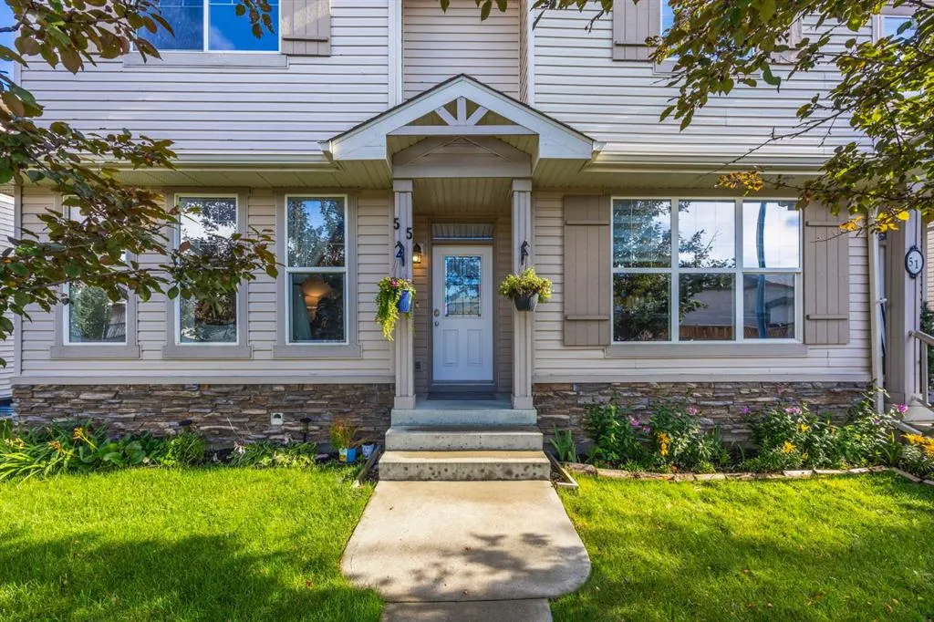 55 Covemeadow Close NE