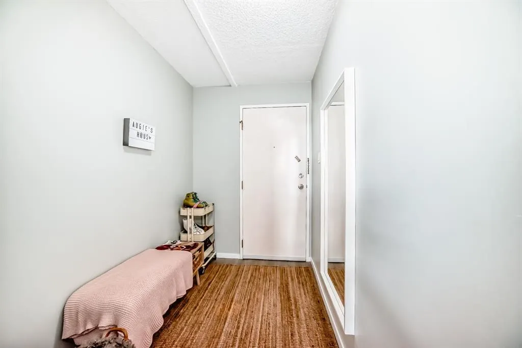 1213 13 Avenue SW, #704
