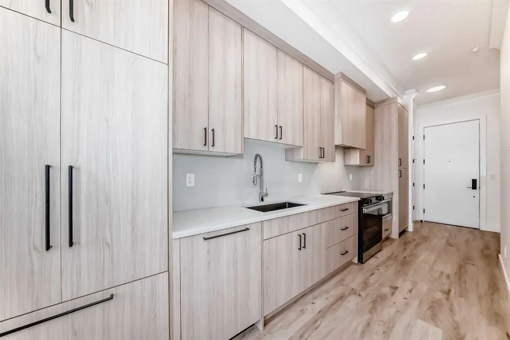 4270 Norford Avenue NW, #1403