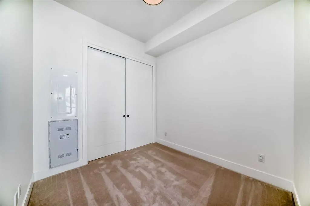 4270 Norford Avenue NW, #1403