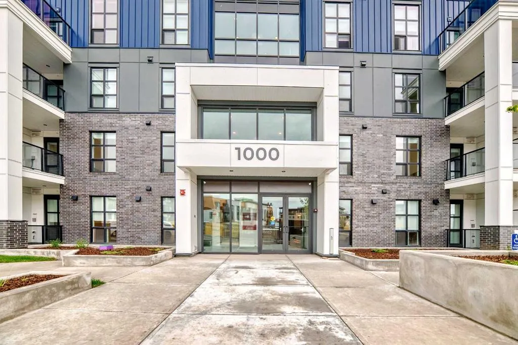 4270 Norford Avenue NW, #1403