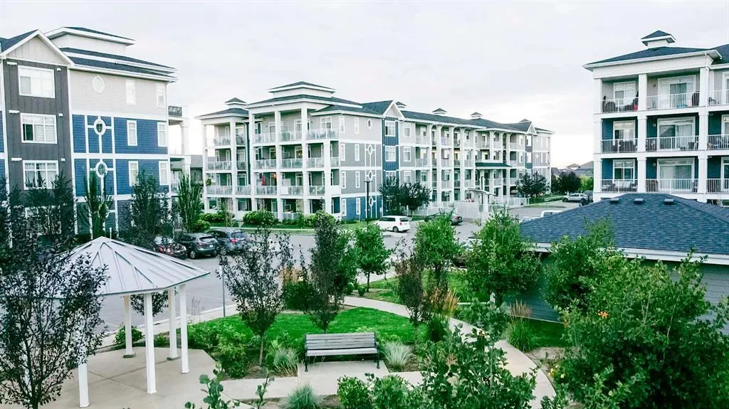 100 Auburn Meadows Common SE, #108