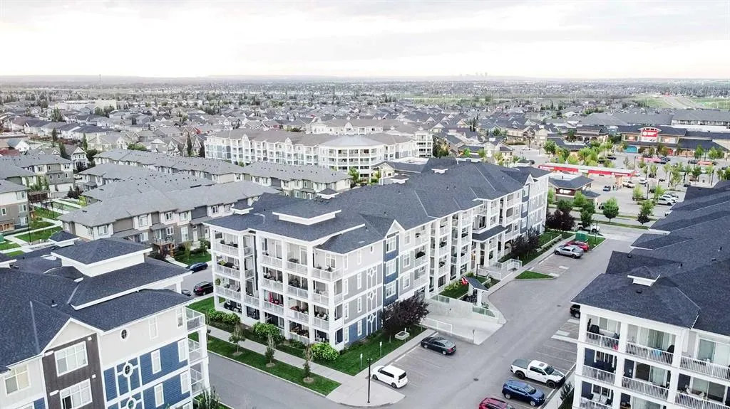 100 Auburn Meadows Common SE, #108