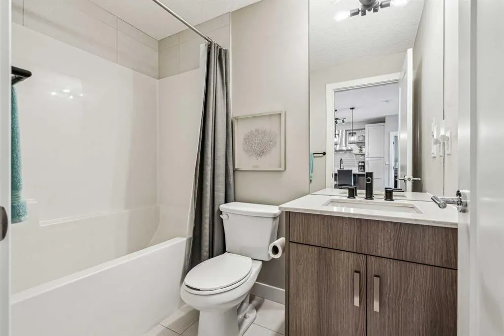 100 Auburn Meadows Common SE, #108