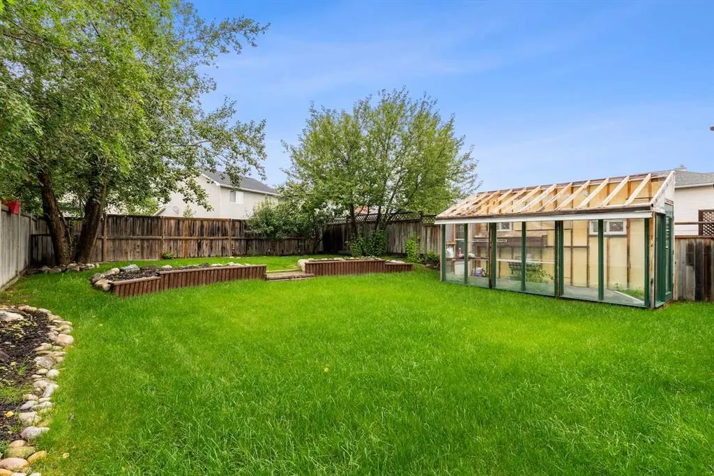 132 Citadel Meadow Bay NW