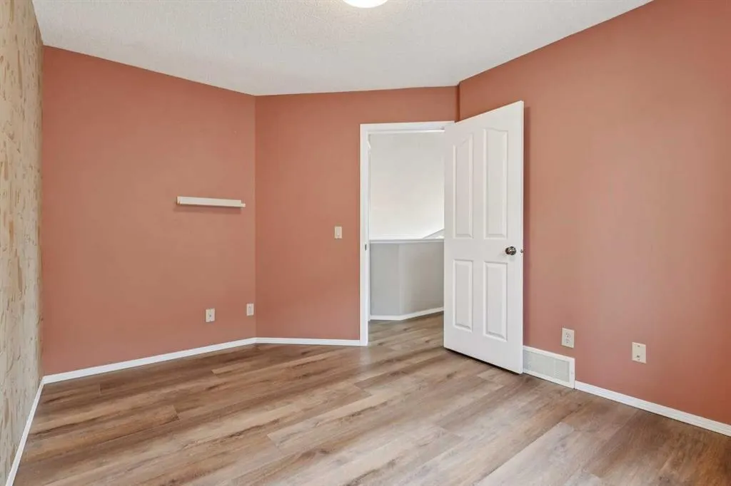 132 Citadel Meadow Bay NW
