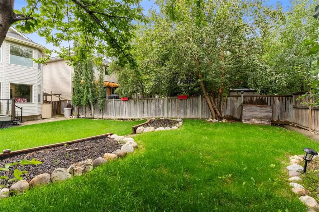 132 Citadel Meadow Bay NW