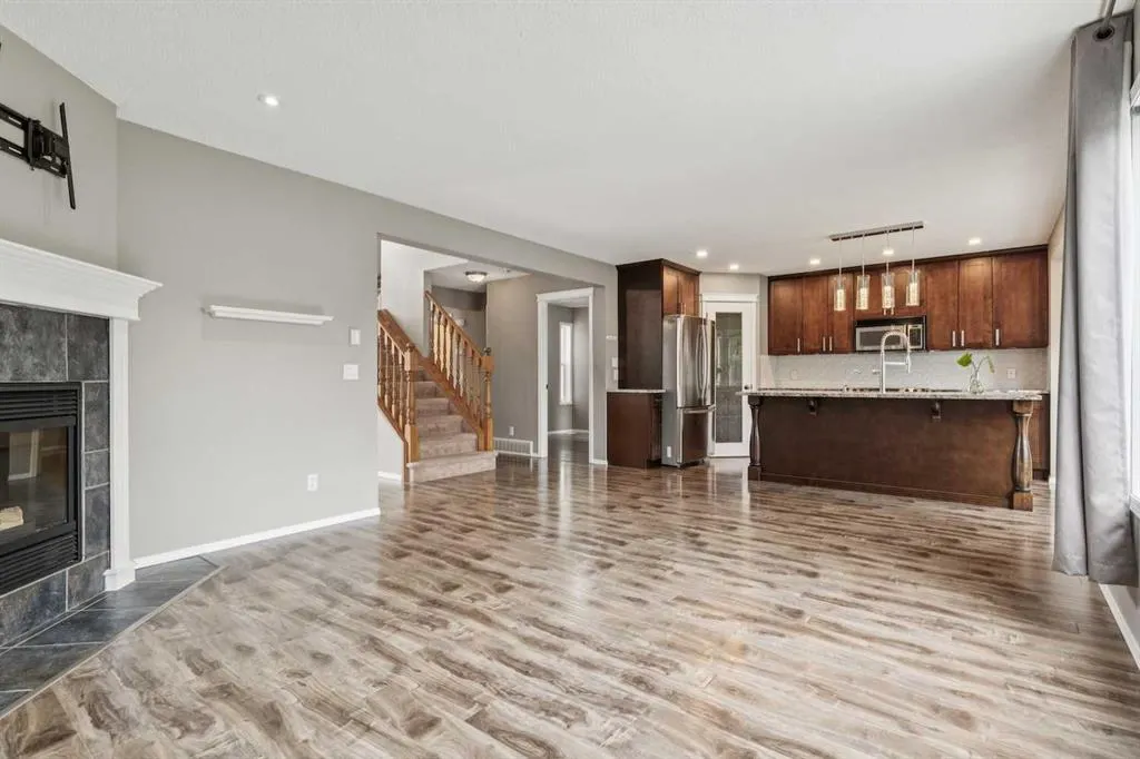 132 Citadel Meadow Bay NW
