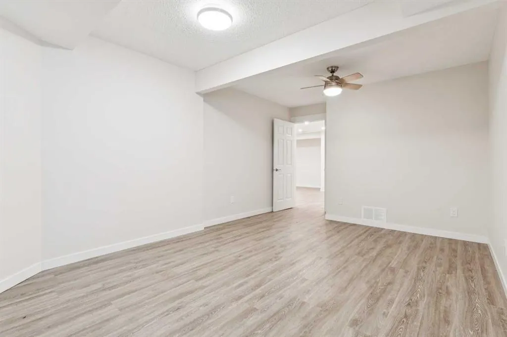 132 Citadel Meadow Bay NW