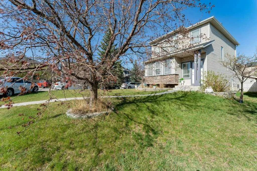 178 Covemeadow Crescent NE