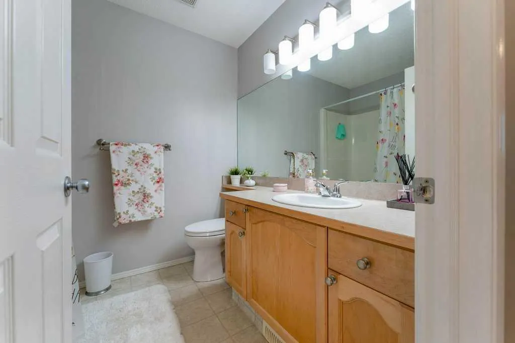 178 Covemeadow Crescent NE